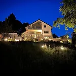 Auerer Retreat *